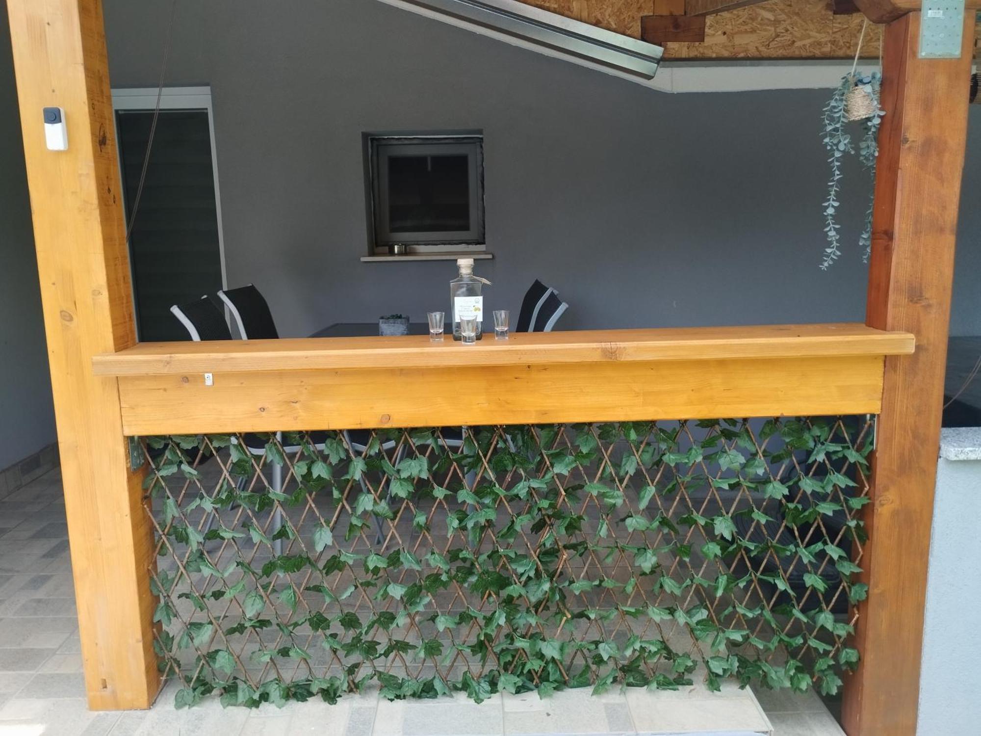 Apartman Goga With Pool And Jacuzzi Labin  Bagian luar foto